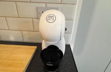 #29 Sweet 1 Bed sleeps 4 with free parking BHX NEC - Foto 13