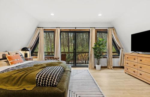 Hot Tub Sauna Spacious Backyard Luxury - Photo 32