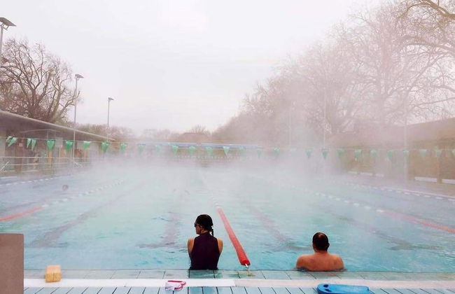 London Apartment - Sleeps 3-city Escape- Balcony - Foto 9