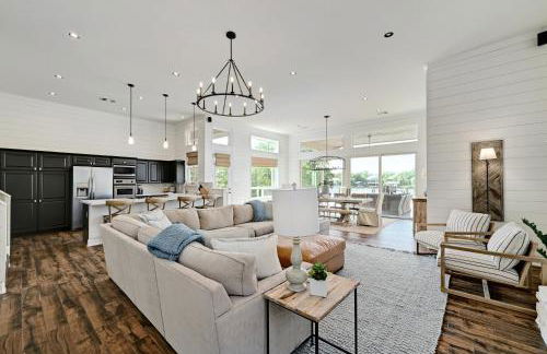 Luxurious Retreat on Lake LBJ Pool, Hot Tub, Dock - Foto 2