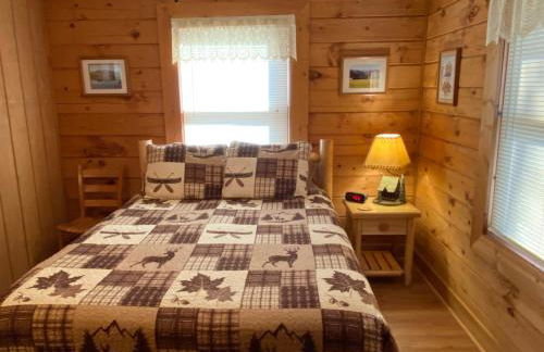 Misty Creek Log Cabins - Foto 37