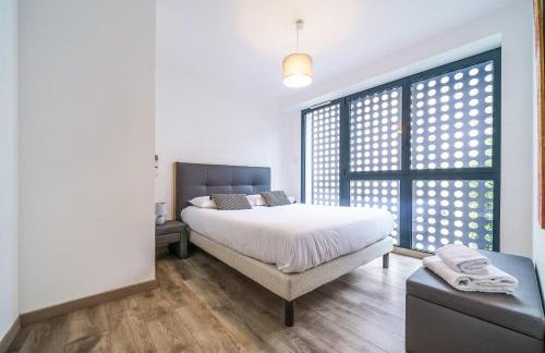 Maison d'architecte centre Tours jardin, climatisation, parking 5 p - Foto 5