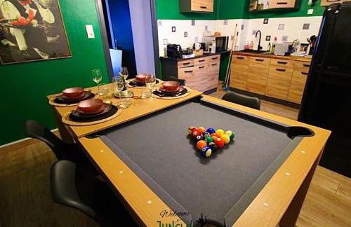 MAISON "Jungle House" 90 m2 BILLARD, RÉTROPROJECTEUR, BAR À JEUX , VINYLE, WIFI FIBRE, idéal PRO & FAMILLE à Montbrison - Foto 29