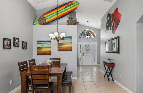 Wheelchair accessible Lakeview 4BR house with pool spa themed rooms game room - Foto 8