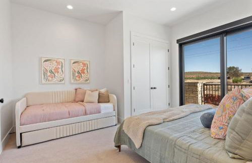 Pecan Valley Oasis - Lux Pool, Sauna and Theater - Foto 31