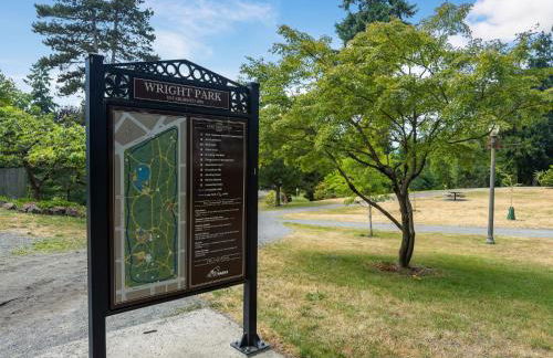 King Bed, Near DT and Best Restaurants, Pets OK! - Foto 64