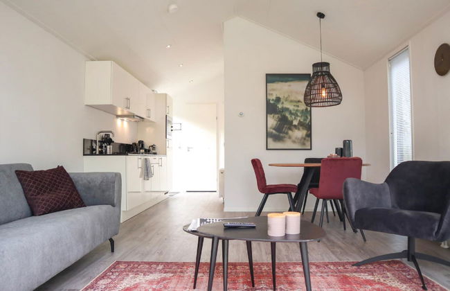 2 bedroom House in Arnhem with swimming pool and garden - Photo 3