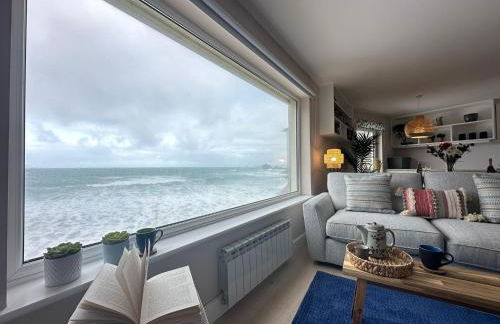 Aggie Beach Apartment - Unrivalled Beach Views - Foto 6