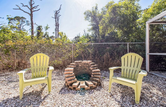 Tropical Oasis With Private Screened Hot Tub 2 Bedroom Home - Foto 26