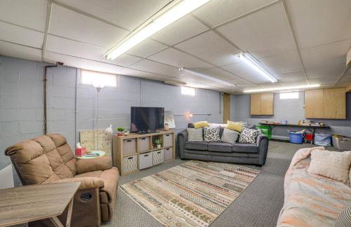 Spacious and Peaceful Suburban Home in Lansing! - Foto 23