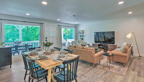 Lakefront Townville Gem with Boat Dock and Kayaks - Foto 3