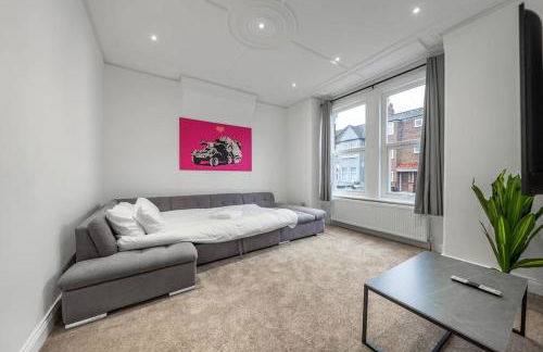 Brand New Cricklewood Zone 2 Modern Home - Foto 20