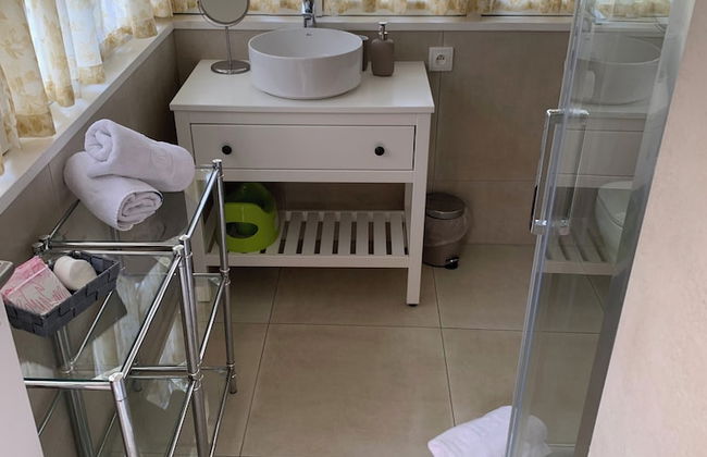 Cottage with pool playground and privacy - Foto 71