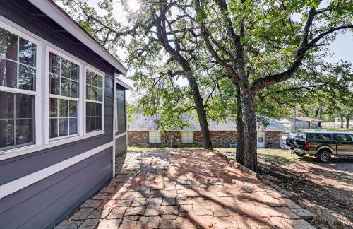 Near Campus and Casino Family-Friendly Durant Home! - Foto 27