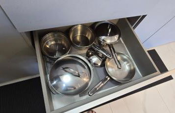 SUPER FLAT 180 graus em Angra dos Reis , Frente Mar na Marina Piratas com estacionamento - Foto 74