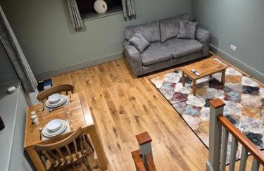 Charming 1 bed Peak District Barn Conversion - Photo 21