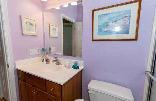 5 Bedroom Home in Old Homestead II - Photo 31