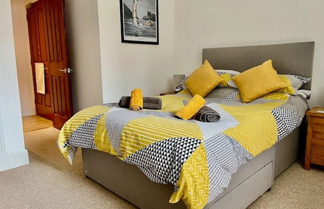 Stunning Spacious Apartment on River Ness - Photo 3