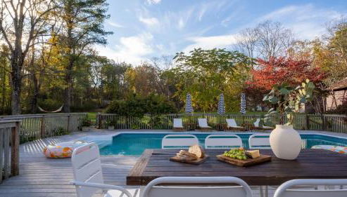 4BDR Heritage Estate w Pool Private Pond Fire Pit Cortland by AvantStay - Foto 2, Other