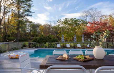 4BDR Heritage Estate w Pool Private Pond Fire Pit Cortland by AvantStay - Foto 2