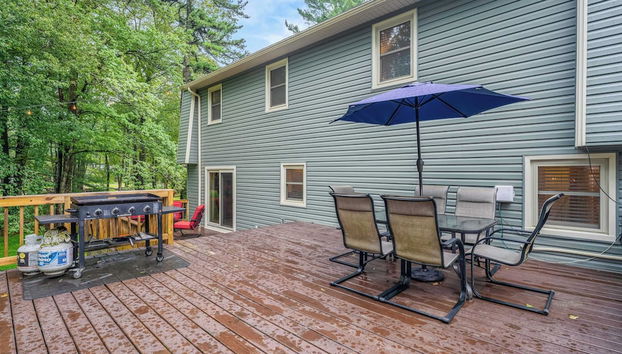 Double Diamond Lodge by Avantstay Group Escape w/ Firepit, Patio, Activities - Foto 5, Interior