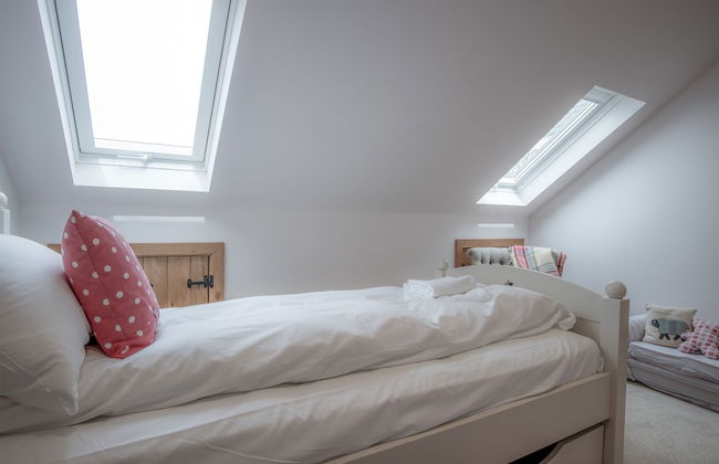 Highfield - 3 Bed - Llanmadoc - Photo 8