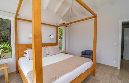 A Caribbean Gem With Stunning Hill and Ocean View - Foto 20