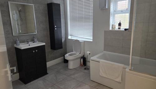 3 Bedroom House in Nottingham - Foto 4