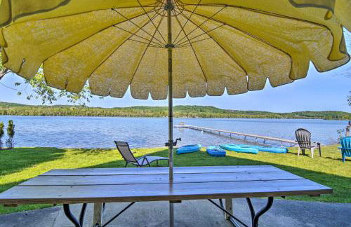 Lakefront Bellaire Getaway with Kayaks, Dock and Grill - Foto 11
