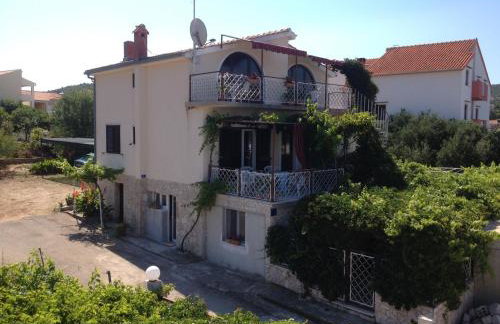 Villa Lorenta Apartments - Photo 31