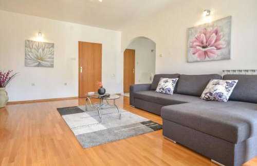 Apartment Aurora by Interhome - Foto 6