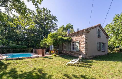 Stone House St Denis with Pool & Views - Foto 1