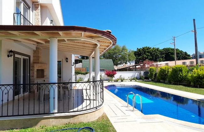 Beautiful 4-bed Villa Beril With Private Pool - Foto 13