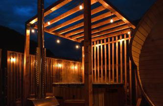 Apartament Pod Wzgórzem z Sauną, Jacuzzi i Basenem - Foto 1