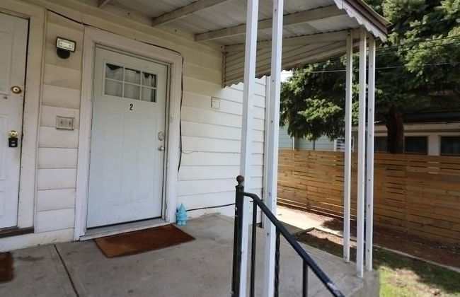 Windsor Park Pad apt 2 min to Mass Ave With AC - Foto 29