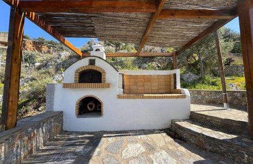 Stone Heaven Villa -Poolside BBQ & Fresh Herbs - Photo 10