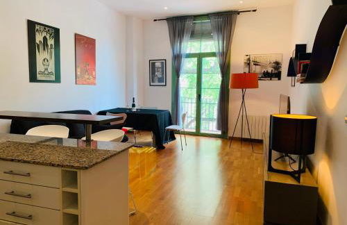 Hermoso piso en el centro de Barcelona - Foto 1