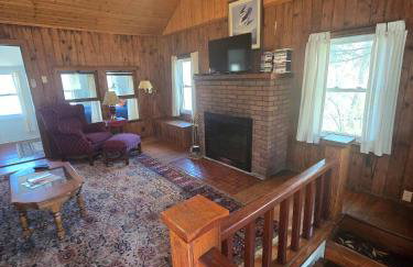 Lakefront Fun on Papakeechie | Kayaks & More! - Foto 40