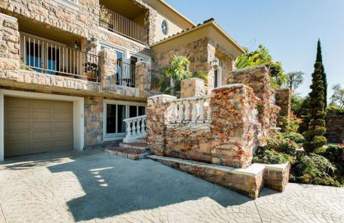 Unparalleled Villa Apartment in an Enchanting Village - Foto 9