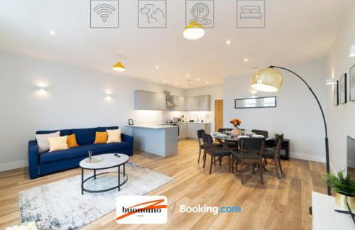 Two Bedroom Apartment At Buonomo Stays Short Lets & Serviced Accommodation close to Wimbledon Tennis Courts - Foto 1