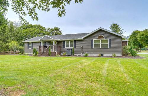 Mtn-View Escape with Large Yard in Duncansville! - Foto 27