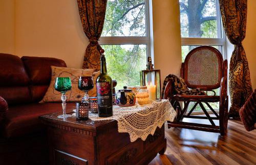 Za Siódmą Górą - Foto 52