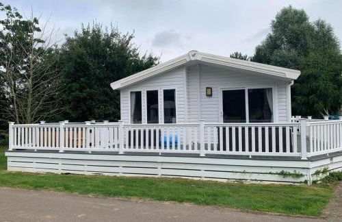 Meadows 33 Hot tub - Southview Holiday Park - Foto 16