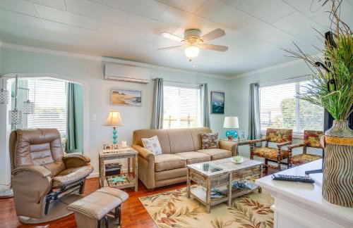 Walk to Gold Beach Charming Cottage with Yard! - Foto 5