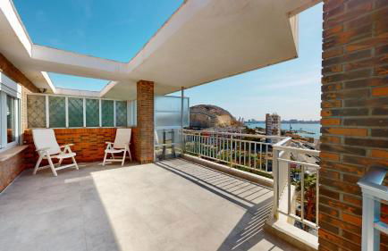 Alicante Penthouse Sea Views - Photo 22