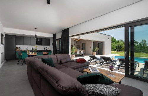 Villa Marichi an countryside Retreat with Pool and Sauna - Foto 2