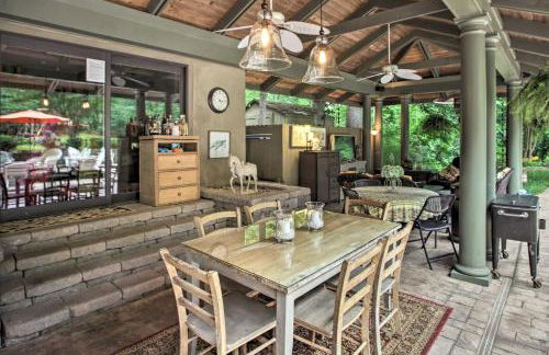 The White Elephant Inn Getaway with Pool and Hot Tub! - Foto 36