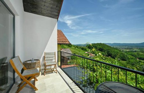 1 Bedroom Cozy Home In Remetinec - Foto 9