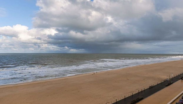 Beautiful Seaview Apartment With Private Garage - Foto 5, Habitación