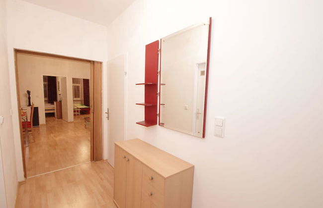 Raisa Apartments - Photo 18